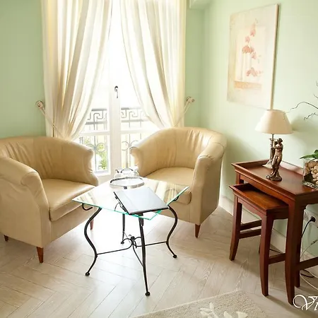 Bed & Breakfast Luxury Minjon 4*