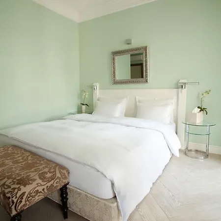Luxury Minjon Bed & Breakfast *