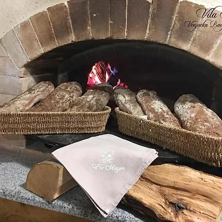 Luxury Minjon Bed & Breakfast 4*